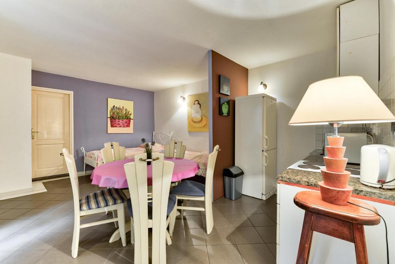 Accomodation Gina ซาดาร์ ภายนอก รูปภาพ